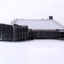 Ψυγείο Νερού Κινητήρα Sprinter Mercedes Benz